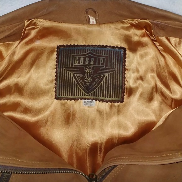 Beautiful Leather Jacket!💕 - Picture 3 of 12